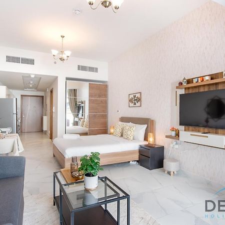Intimate Studio At Millennium Binghatti Residence Business Bay By Deluxe Holiday Homes ดูไบ ภายนอก รูปภาพ