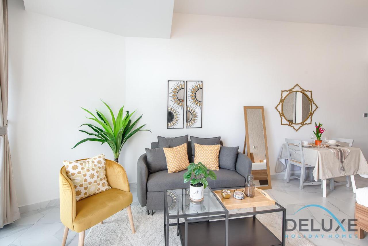 Intimate Studio At Millennium Binghatti Residence Business Bay By Deluxe Holiday Homes ดูไบ ภายนอก รูปภาพ